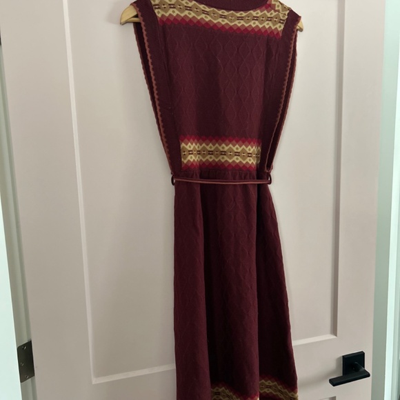 Molly Bracken Women’s Dress - Picture 2 of 3